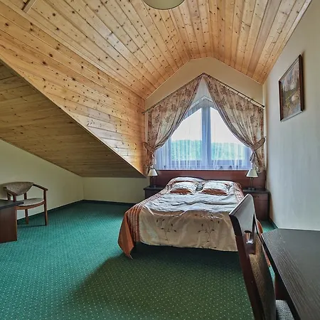 Hotel&spa Jawor ホテル ザボヤ