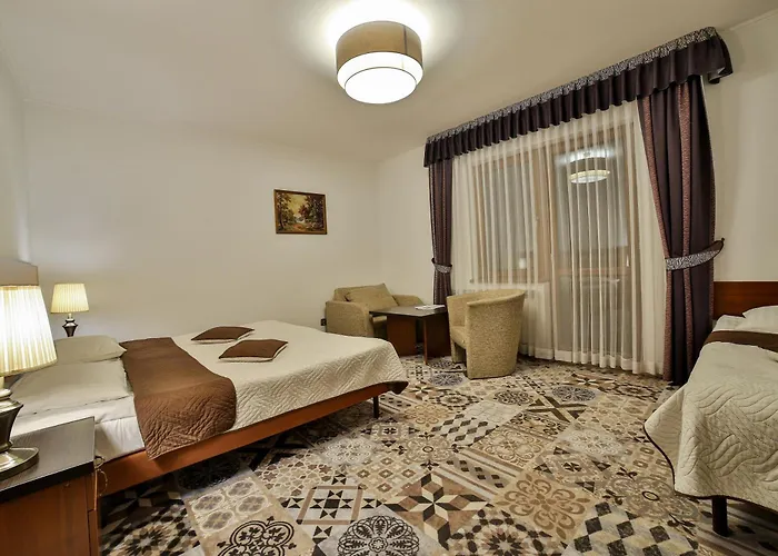 Hotel&spa Jawor ホテル ザボヤ